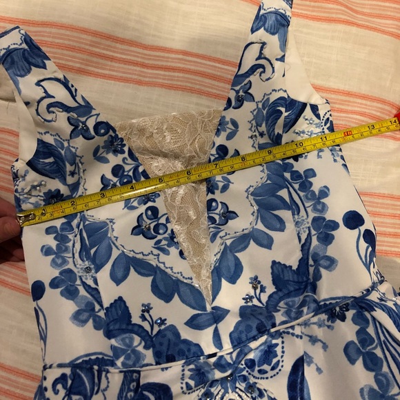 Sherri Hill Little’s - Picture 3 of 6